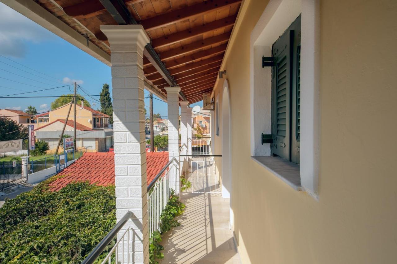 Apartment Elisavet Apts *