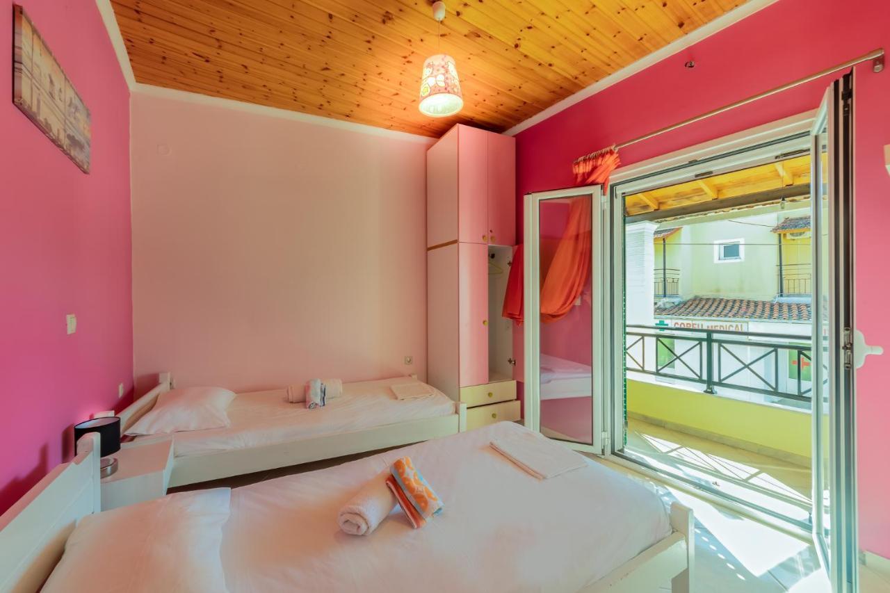 Elisavet Apts Apartment