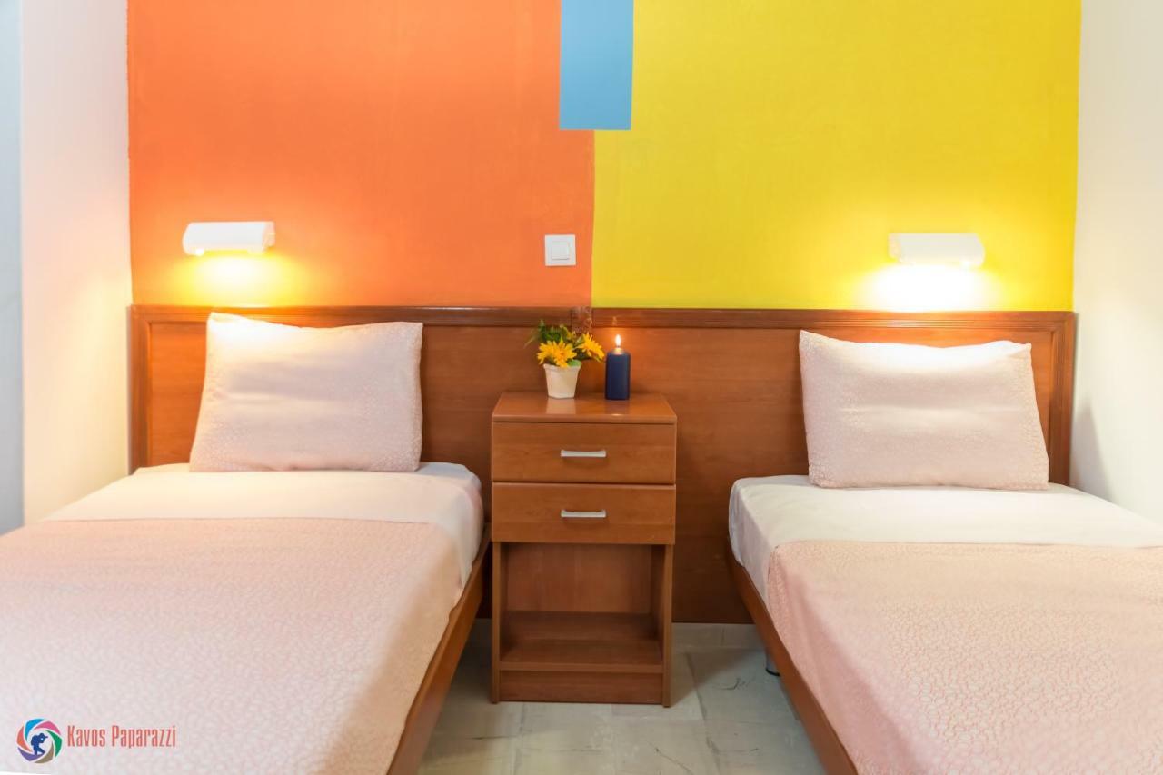 Elisavet Apts * Kavos