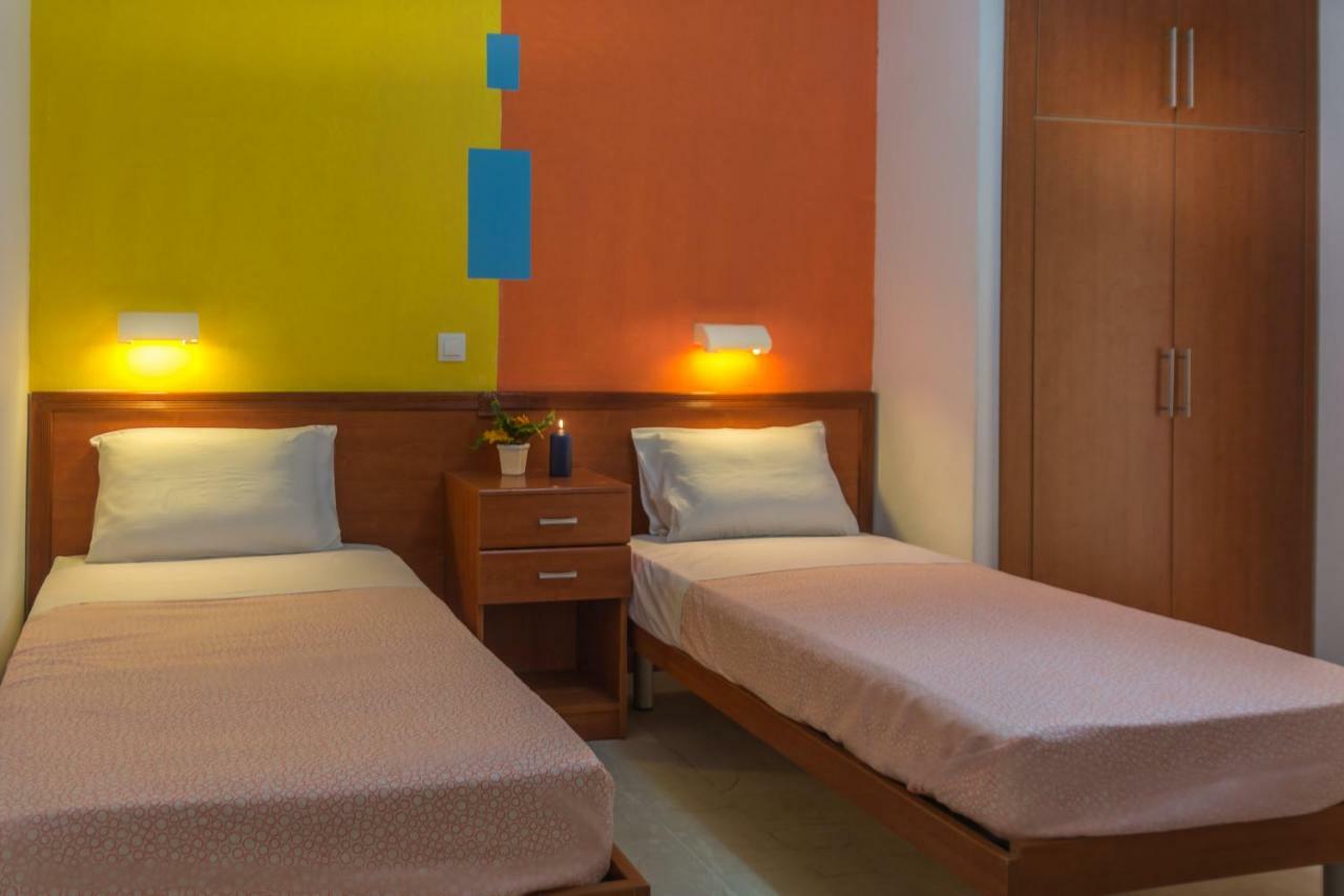 Elisavet Apts Apartment